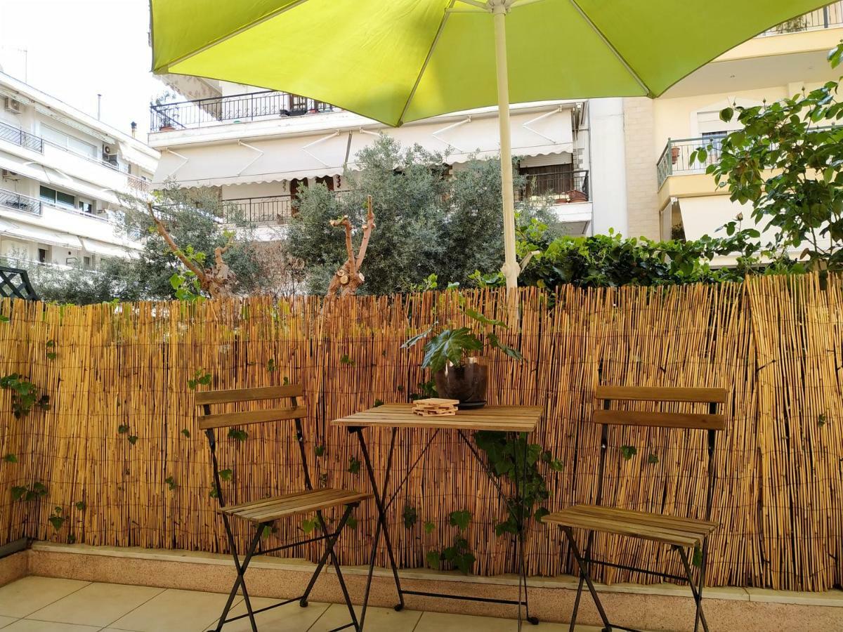 Bright Apartment Steps From The Sea Thessaloniki Exterior foto